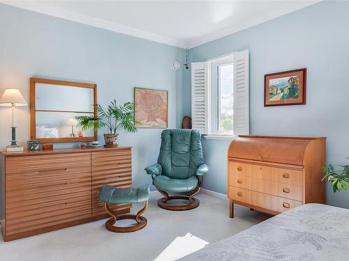 1337 Marchant Rd, Central Saanich, BC - Indoor Photo Showing Bedroom