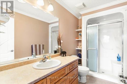 78 Oliver Crescent, Zorra (Thamesford), ON - Indoor Photo Showing Bathroom