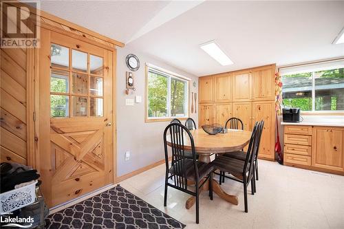 285 Crooked Bay Road, Port Severn, ON - Indoor Photo Showing Dining Room