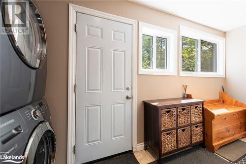 285 Crooked Bay Road, Port Severn, ON - Indoor Photo Showing Laundry Room