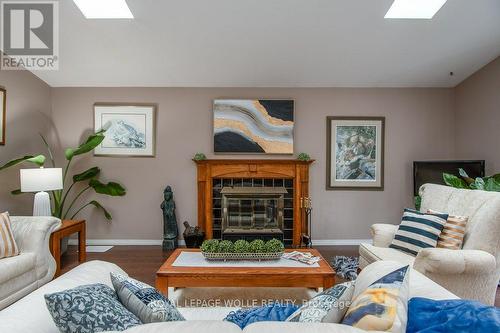 323 Pastern Trail, Waterloo, ON - Indoor Photo Showing Living Room With Fireplace