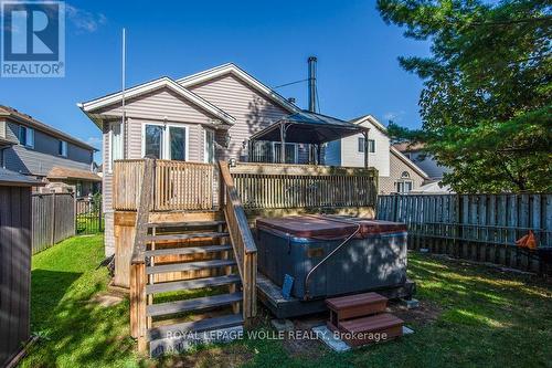 323 Pastern Trail, Waterloo, ON - Outdoor