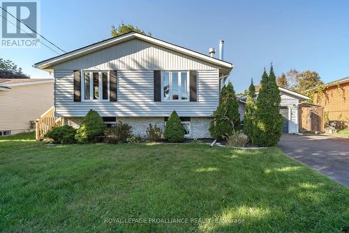 30 Butler Street W, Brighton, ON - Outdoor