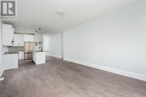 518 Bayport Boulevard, Midland, ON - Indoor Photo Showing Kitchen