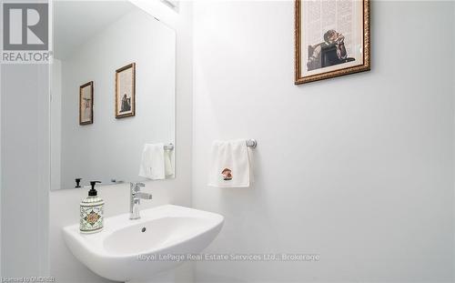 13 - 3415 Ridgeway Drive, Mississauga (Erin Mills), ON - Indoor Photo Showing Bathroom