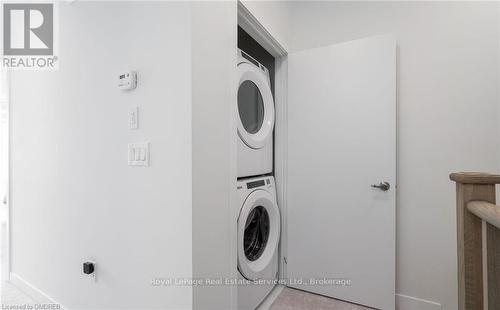 13 - 3415 Ridgeway Drive, Mississauga (Erin Mills), ON - Indoor Photo Showing Laundry Room