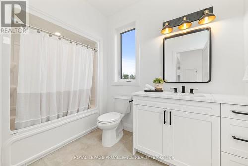 114 Michael'S Way, Prince Edward County (Ameliasburgh), ON - Indoor Photo Showing Bathroom