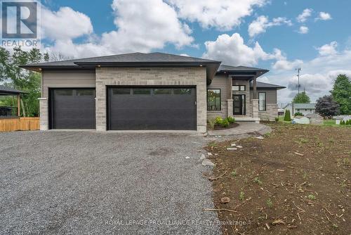 114 Michael'S Way, Prince Edward County (Ameliasburgh), ON - Outdoor With Facade