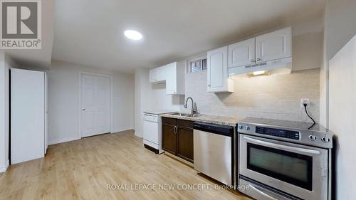 51 Tranquility Avenue, Hamilton, ON - Indoor Photo Showing Kitchen