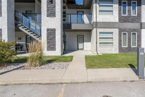 203 1228 Old Pth 59 Highway, Ile Des Chenes, MB 