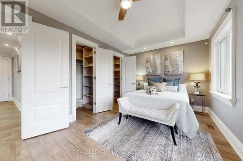 2420 Ventura Drive, Oakville, ON - Indoor Photo Showing Bedroom