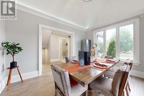 2420 Ventura Drive, Oakville, ON - Indoor Photo Showing Dining Room