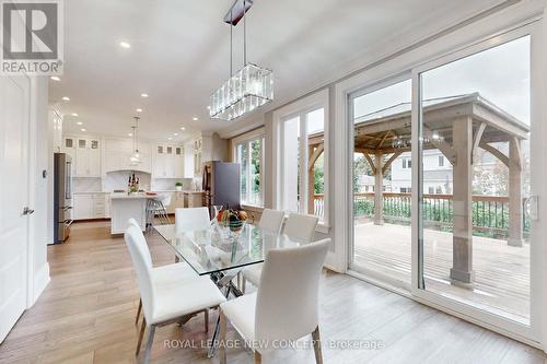 2420 Ventura Drive, Oakville, ON - Indoor Photo Showing Dining Room