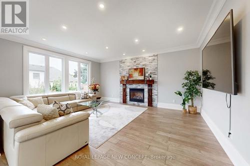 2420 Ventura Drive, Oakville, ON - Indoor Photo Showing Living Room With Fireplace