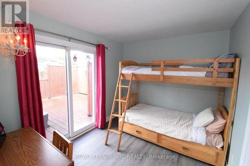 850 David Street, Welland, ON - Indoor Photo Showing Bedroom