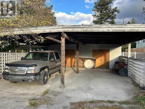 127 12Th  S Avenue, Cranbrook, BC -  Photo Showing Garage