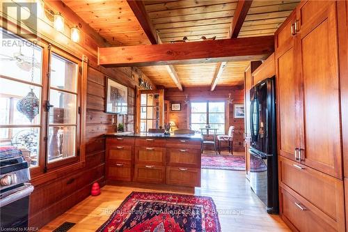 275 Carpenters Point Road, Frontenac Islands (The Islands), ON 