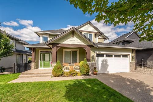 126-515 Wren Place, Kelowna, BC - Outdoor With Facade