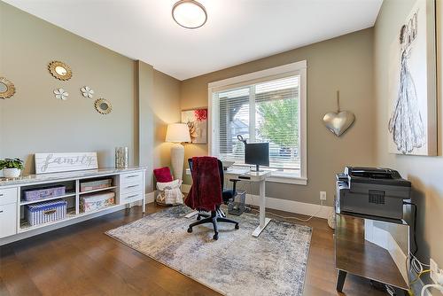 126-515 Wren Place, Kelowna, BC - Indoor Photo Showing Office