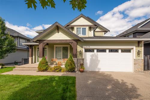 126-515 Wren Place, Kelowna, BC - Outdoor With Facade