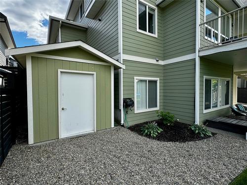 126-515 Wren Place, Kelowna, BC - Outdoor With Exterior