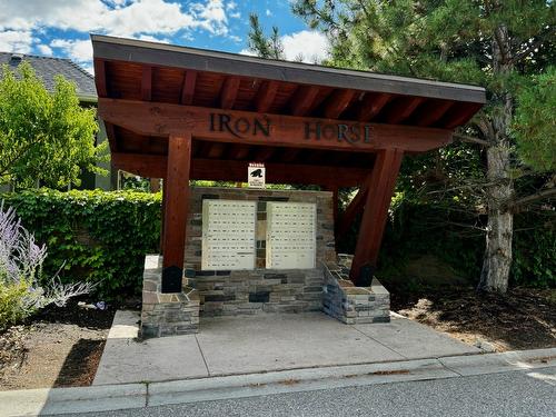 126-515 Wren Place, Kelowna, BC - Outdoor