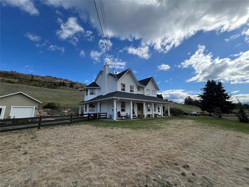 6933 L&A Road, Vernon, BC 