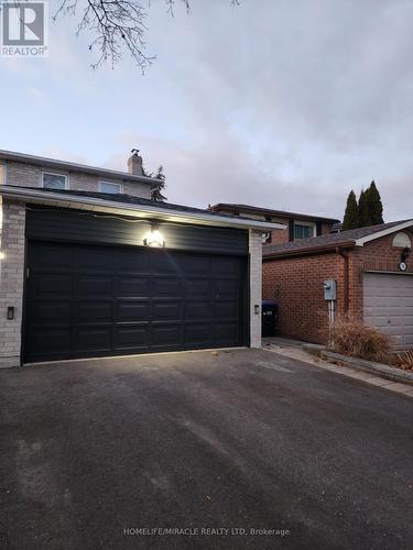 2385 Hargood Place, Mississauga, ON - Outdoor