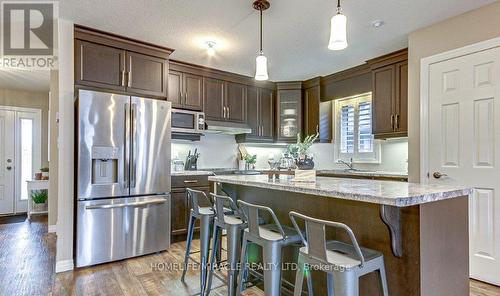 15 Fox Hollow Court, St. Thomas, ON - Indoor Photo Showing Kitchen