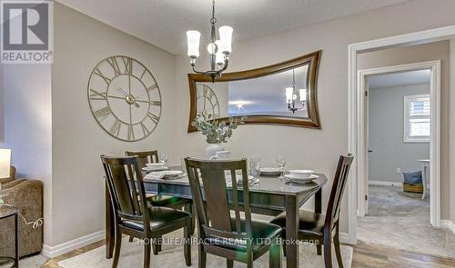 15 Fox Hollow Court, St. Thomas, ON - Indoor Photo Showing Dining Room