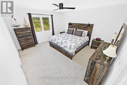 8 Hillcroft Way, Kawartha Lakes, ON - Indoor Photo Showing Bedroom