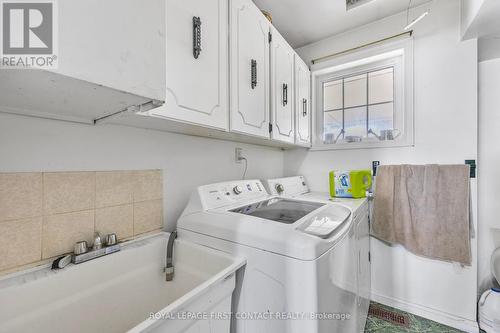 3263 3Rd Line, Innisfil, ON - Indoor Photo Showing Laundry Room