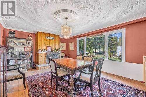 3263 3Rd Line, Innisfil, ON - Indoor Photo Showing Dining Room