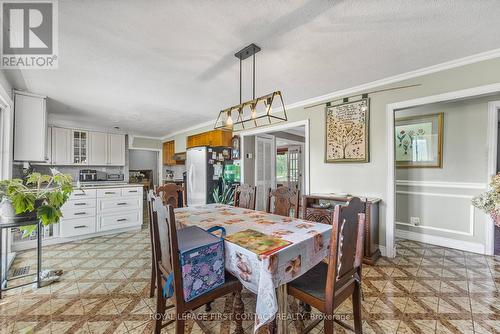 3263 3Rd Line, Innisfil, ON - Indoor Photo Showing Dining Room