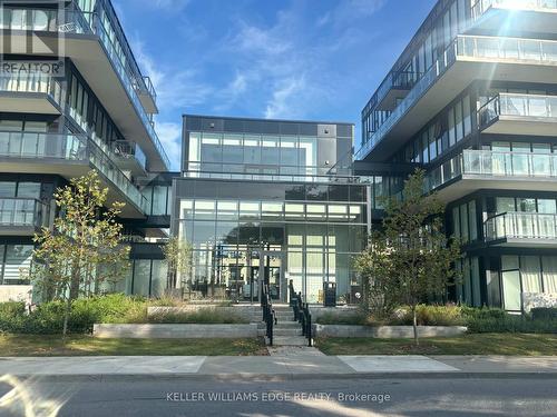 B323 - 1119 Cooke Boulevard, Burlington, ON - Outdoor With Balcony