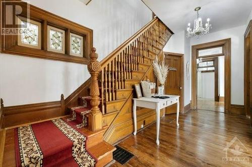 10 Lake Avenue, Carleton Place, ON - Indoor Photo Showing Other Room