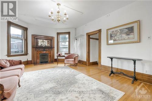 10 Lake Avenue, Carleton Place, ON - Indoor Photo Showing Living Room With Fireplace