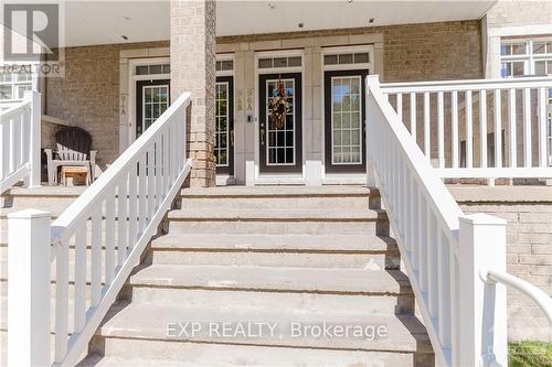 B - 96 Stonehaven Drive, Ottawa, ON - 