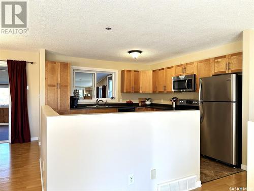 1102 16Th Street, Humboldt, SK - Indoor Photo Showing Kitchen