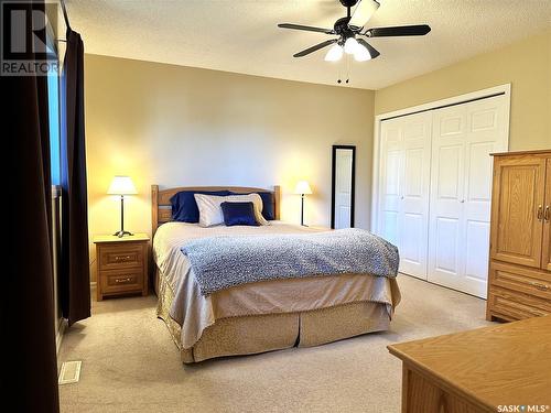 1102 16Th Street, Humboldt, SK - Indoor Photo Showing Bedroom