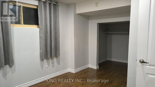 13 Fairfield Avenue, Brampton, ON - Indoor Photo Showing Other Room