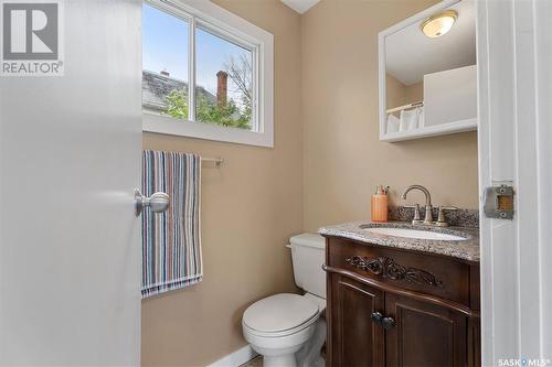 220 Riverside Drive, Prince Albert, SK - Indoor Photo Showing Bathroom