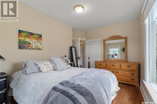 220 Riverside Drive, Prince Albert, SK - Indoor Photo Showing Bedroom