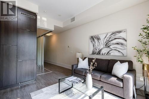 323 - 20 John Street, Toronto, ON - Indoor Photo Showing Living Room