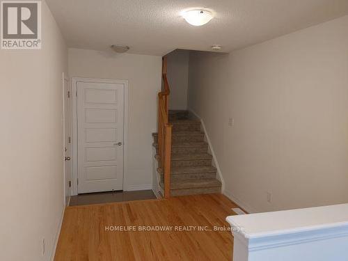 56 Delano Way, Newmarket, ON - Indoor Photo Showing Other Room