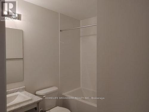 56 Delano Way, Newmarket, ON - Indoor Photo Showing Bathroom