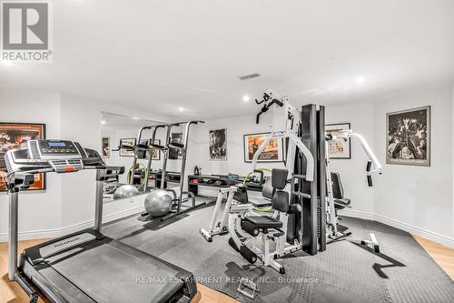 1068 Wyatt Road, Hamilton, ON - Indoor Photo Showing Gym Room