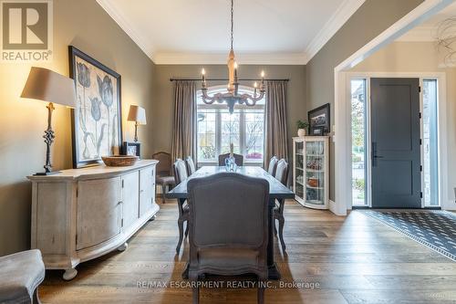 1068 Wyatt Road, Hamilton, ON - Indoor Photo Showing Dining Room