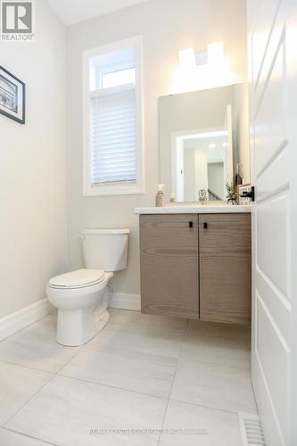 7 Oxford Terrace, St. Thomas, ON - Indoor Photo Showing Bathroom