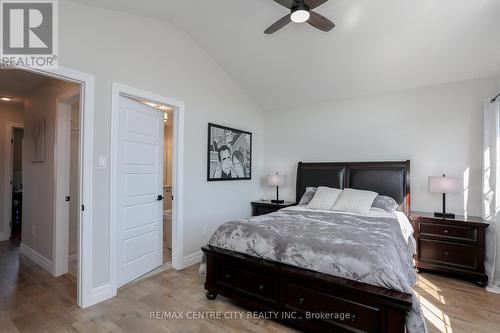 7 Oxford Terrace, St. Thomas, ON - Indoor Photo Showing Bedroom